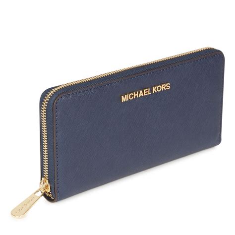 Michael Kors saffiano wallet